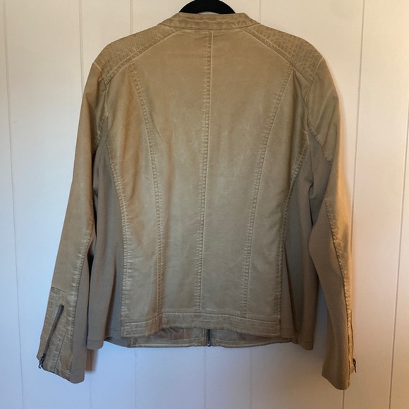 Sebby Tan Faux Leather Jacket Size XXL - Picture 4 of 11